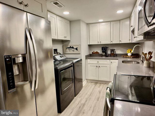 1910 SEVEN OAKS, Crofton, MD 21114