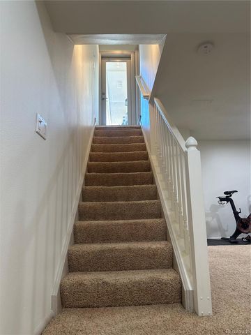 6526 S Elizabeth Way, Centennial, CO 80121