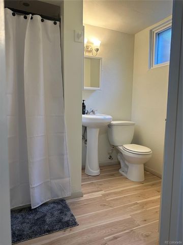 6526 S Elizabeth Way, Centennial, CO 80121