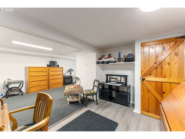 2924 Ne 52ND Ave, Portland, OR 97213