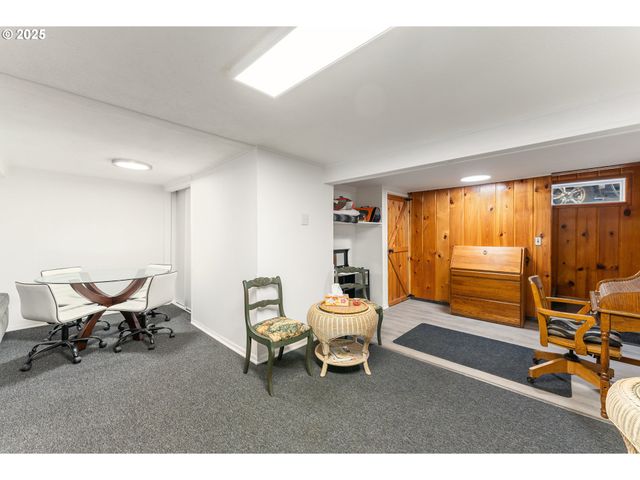 2924 Ne 52ND Ave, Portland, OR 97213