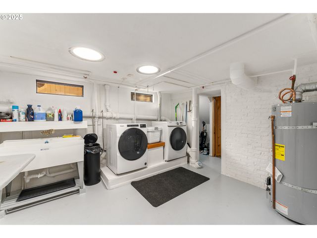 2924 Ne 52ND Ave, Portland, OR 97213