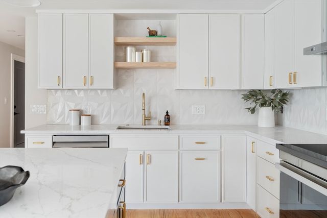 655 Saratoga Street 201, Boston, MA 02128