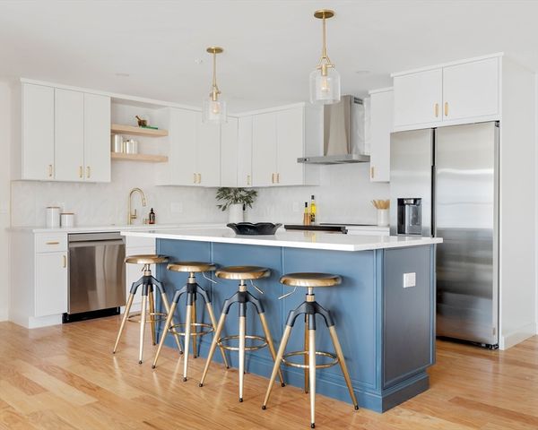 655 Saratoga Street 201, Boston, MA 02128