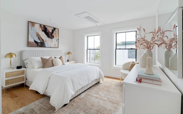 655 Saratoga Street 201, Boston, MA 02128