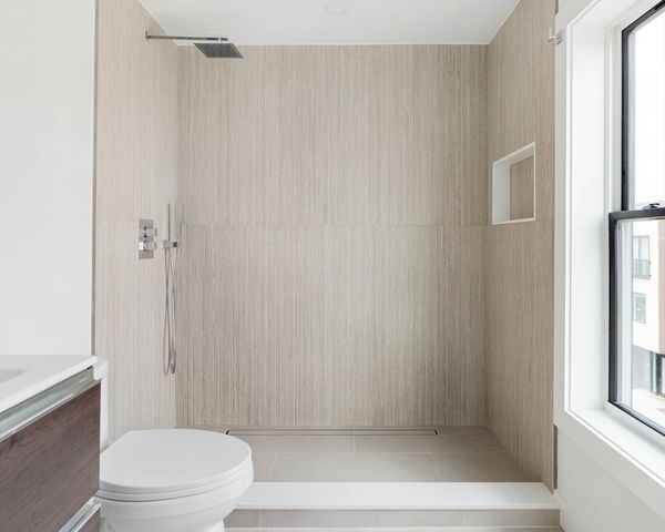 655 Saratoga Street 201, Boston, MA 02128