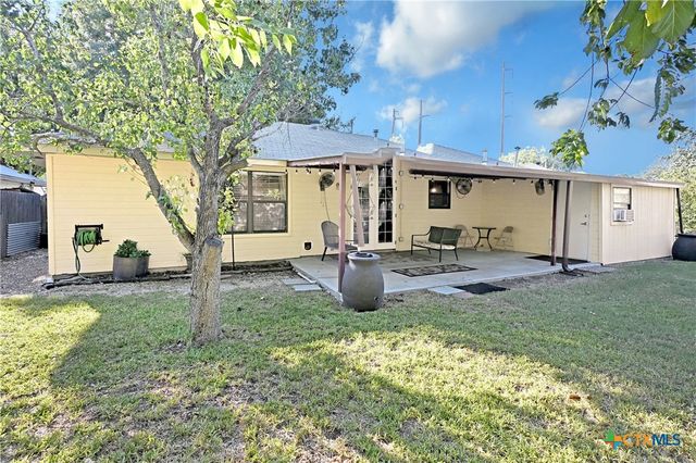30 Dakota Circle, New Braunfels, TX 78130