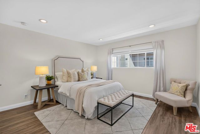 1228 14th Street 301, Santa Monica, CA 90404