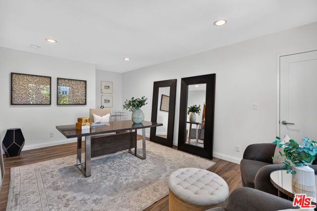 1228 14th Street 301, Santa Monica, CA 90404