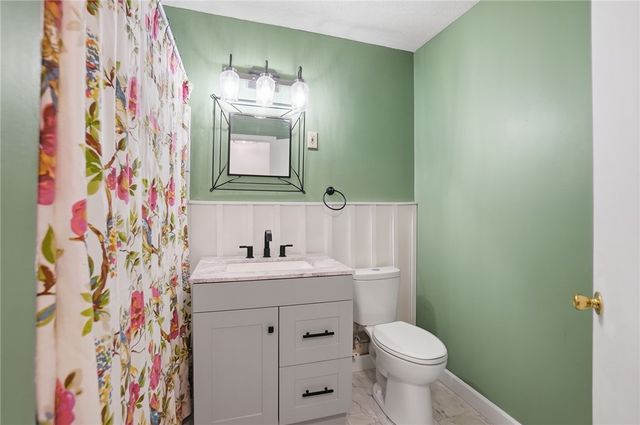 1040 Skylark Drive, Troy, OH 45373