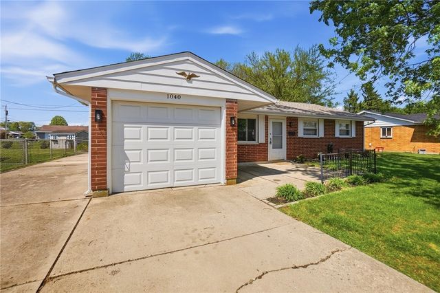 1040 Skylark Drive, Troy, OH 45373