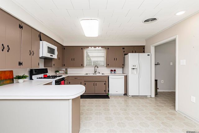 12463 Faucheux Rd, Gonzales, LA 70737