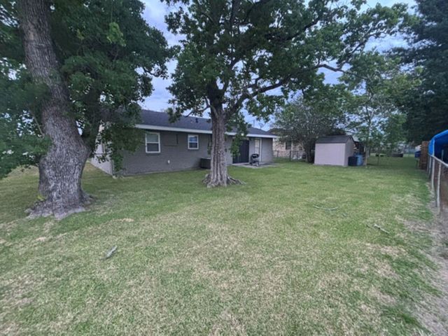 118 Mimosa St, Thibodaux, LA 70301
