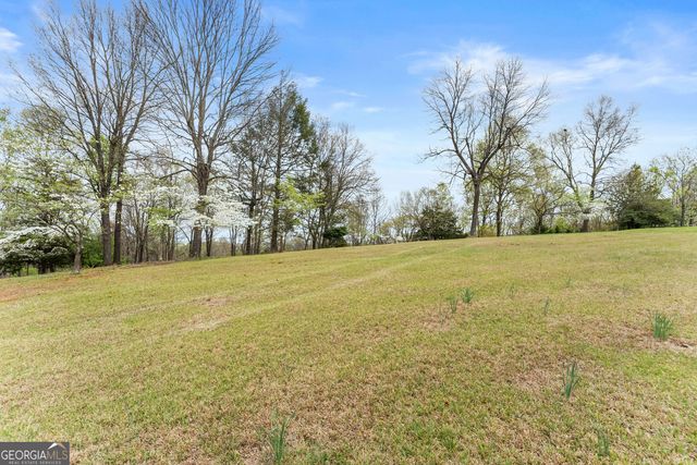 664 Chenocetah Drive, Cornelia, GA 30531