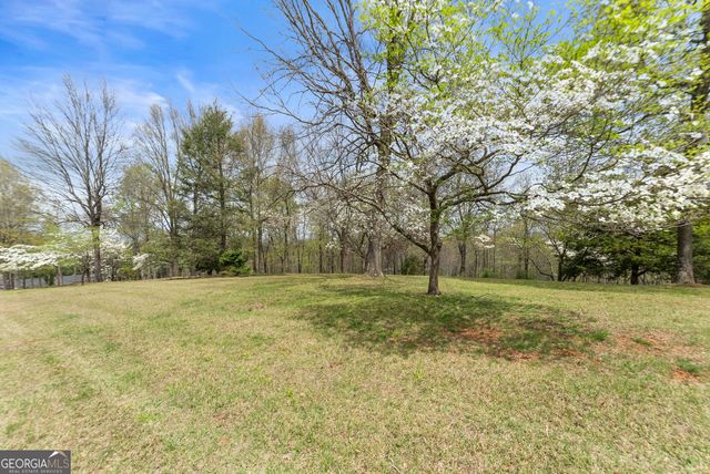 664 Chenocetah Drive, Cornelia, GA 30531