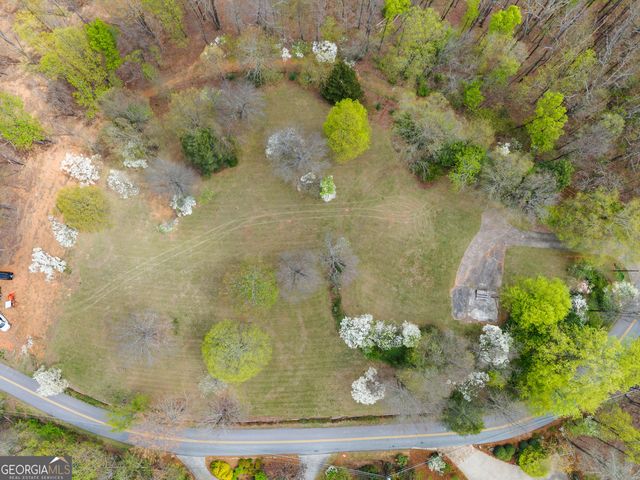 664 Chenocetah Drive, Cornelia, GA 30531