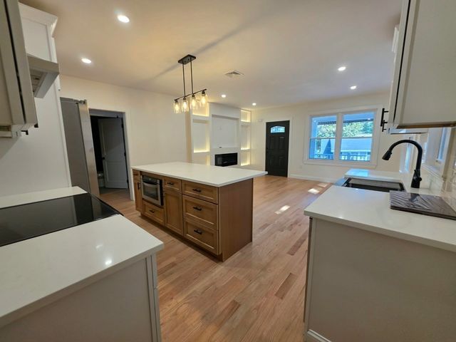 23 Murray Hill Rd, Medford, MA 02155