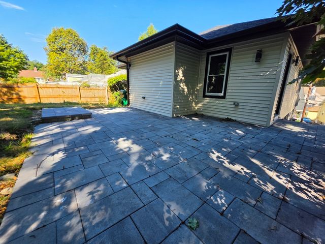 23 Murray Hill Rd, Medford, MA 02155