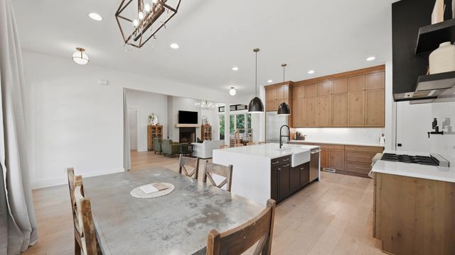 4162 Windtree Drive, Signal Mountain, TN 37377