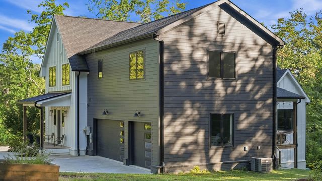 4162 Windtree Drive, Signal Mountain, TN 37377