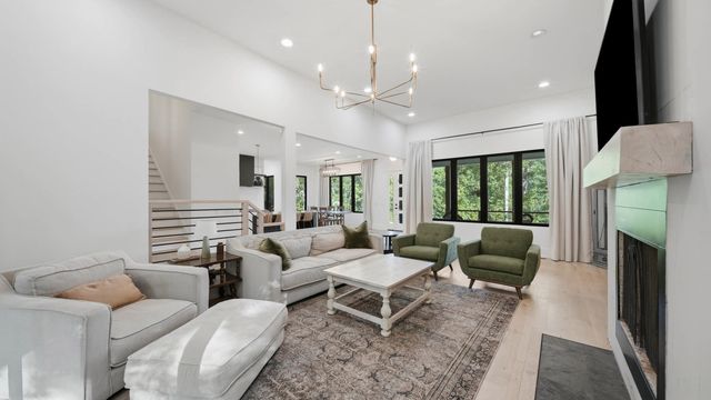 4162 Windtree Drive, Signal Mountain, TN 37377