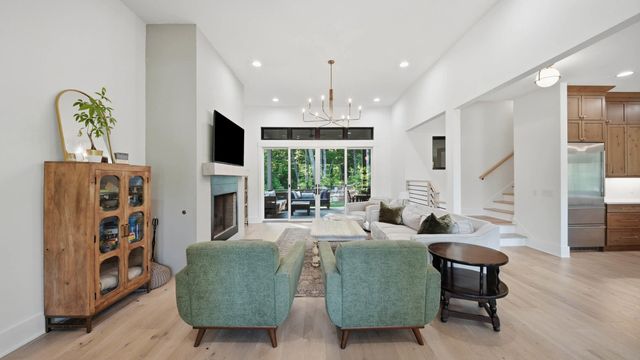 4162 Windtree Drive, Signal Mountain, TN 37377