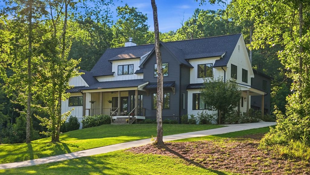 4162 Windtree Drive, Signal Mountain, TN 37377