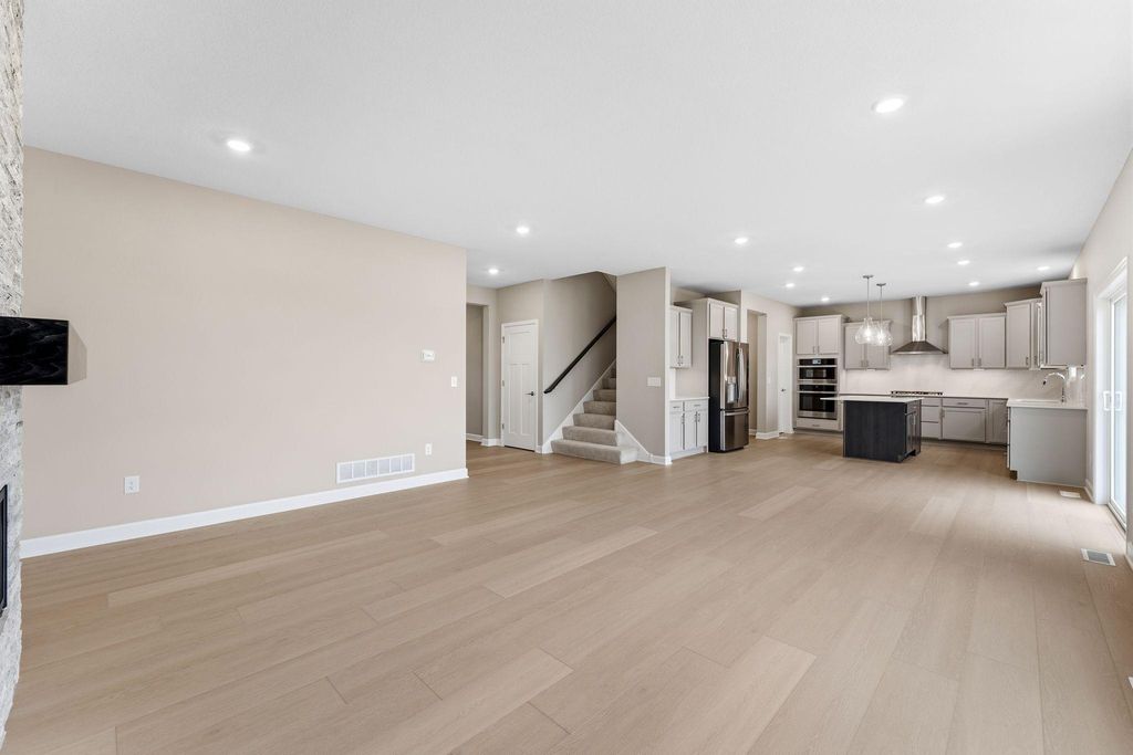 653 Sierra Parkway, Waconia, MN 55387 — photo 4