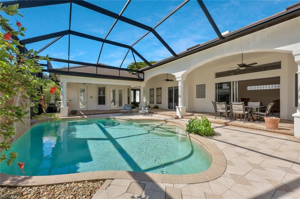 5058 Kensington High ST, Naples, FL 34105