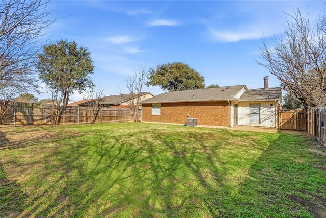 4321 Sweetgum Way, Fort Worth, TX 76133