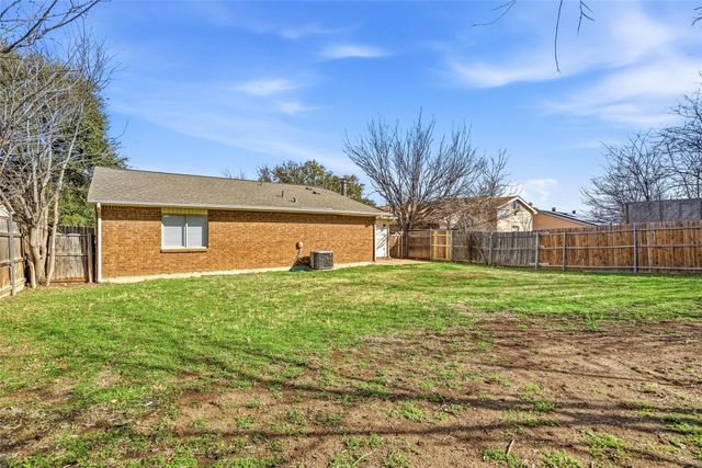 4321 Sweetgum Way, Fort Worth, TX 76133