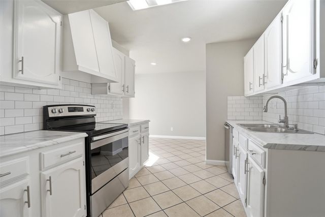 4321 Sweetgum Way, Fort Worth, TX 76133