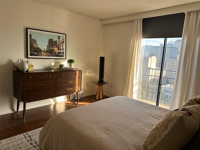 1122 Colorado ST 1609, Austin, TX 78701