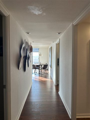 1122 Colorado ST 1609, Austin, TX 78701