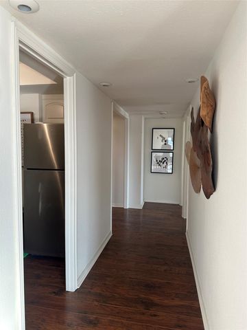 1122 Colorado ST 1609, Austin, TX 78701