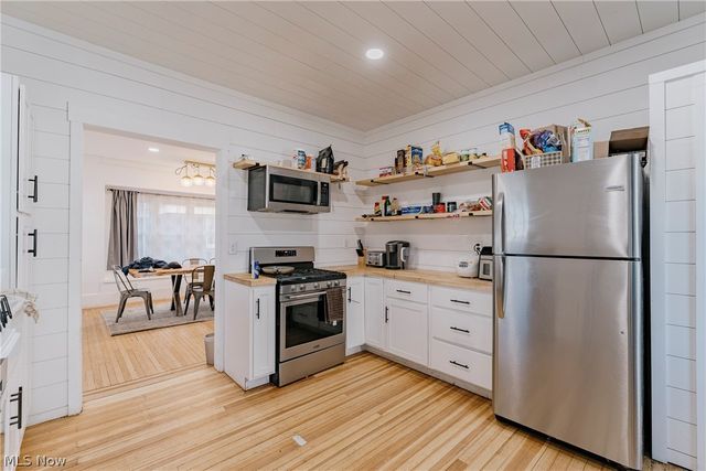 1507 E 108th Street, Cleveland, OH 44106