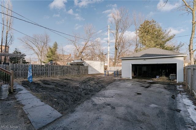 1507 E 108th Street, Cleveland, OH 44106