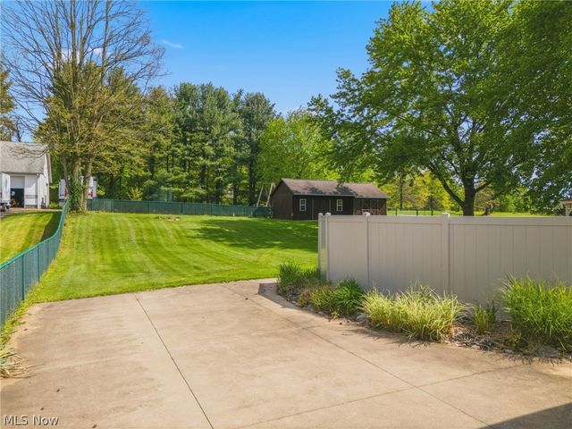 10743 Corundite Road NW, Massillon, OH 44647