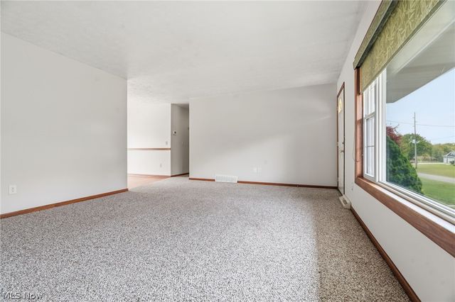 10743 Corundite Road NW, Massillon, OH 44647