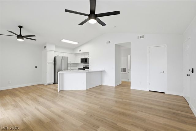 5415 West Harmon Avenue 2069, Las Vegas, NV 89103