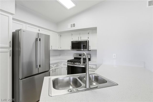 5415 West Harmon Avenue 2069, Las Vegas, NV 89103