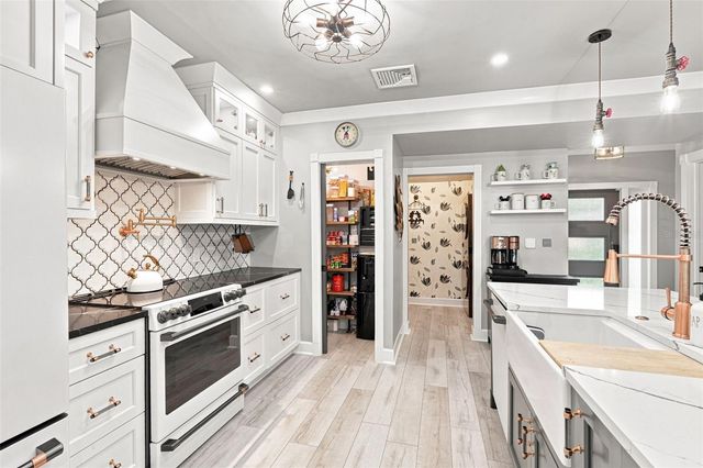 12918 SW DOUG DRIVE, Lake Suzy, FL 34269