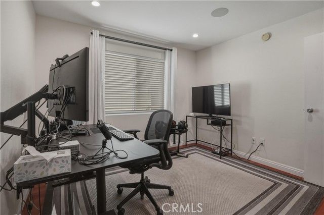 6151 Reseda Boulevard 13, Tarzana (los Angeles), CA 91335