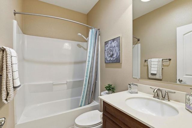 45 Angra Way, Gilroy, CA 95020