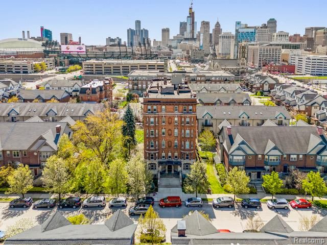 66 Adelaide Street 20, Detroit, MI 48201
