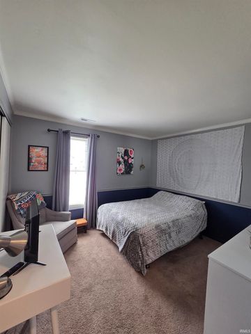 1308 Garwood Drive, Auburn, IN 46706