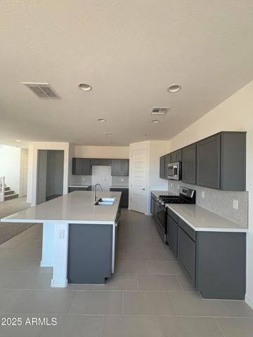 25267 N 172nd Lane, Surprise, AZ 85387