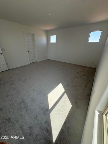 25267 N 172nd Lane, Surprise, AZ 85387