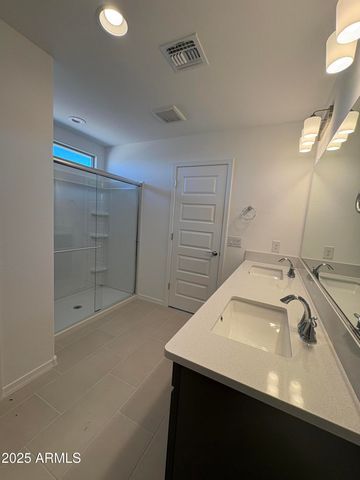 25267 N 172nd Lane, Surprise, AZ 85387