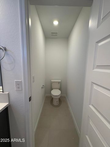 25267 N 172nd Lane, Surprise, AZ 85387